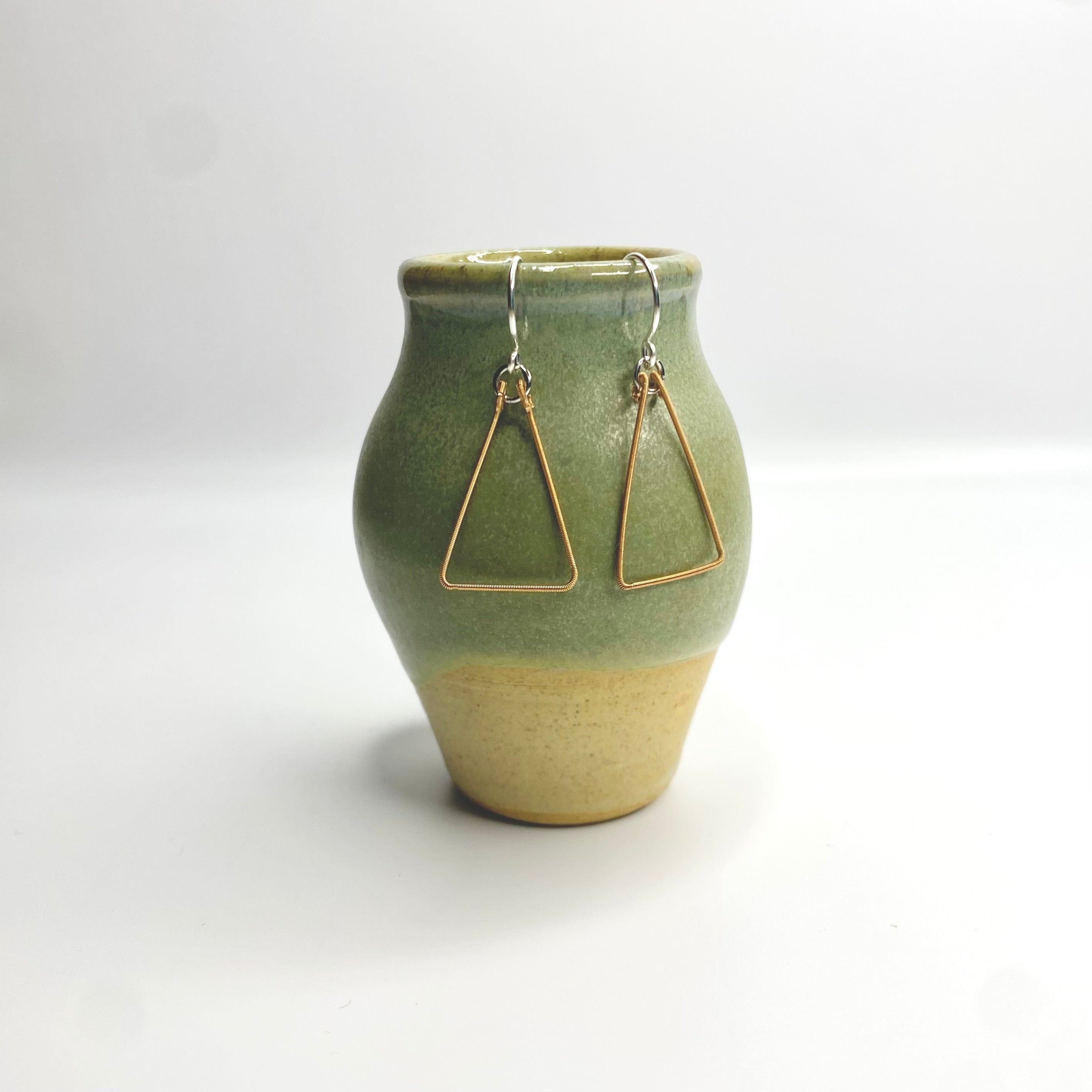 Small Guitar String Triangle Dangles